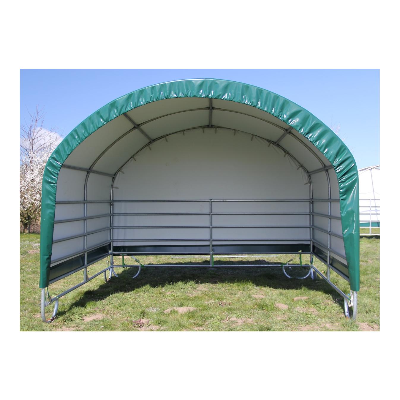 Mobiler Weideunterstand mit langer Dachplane