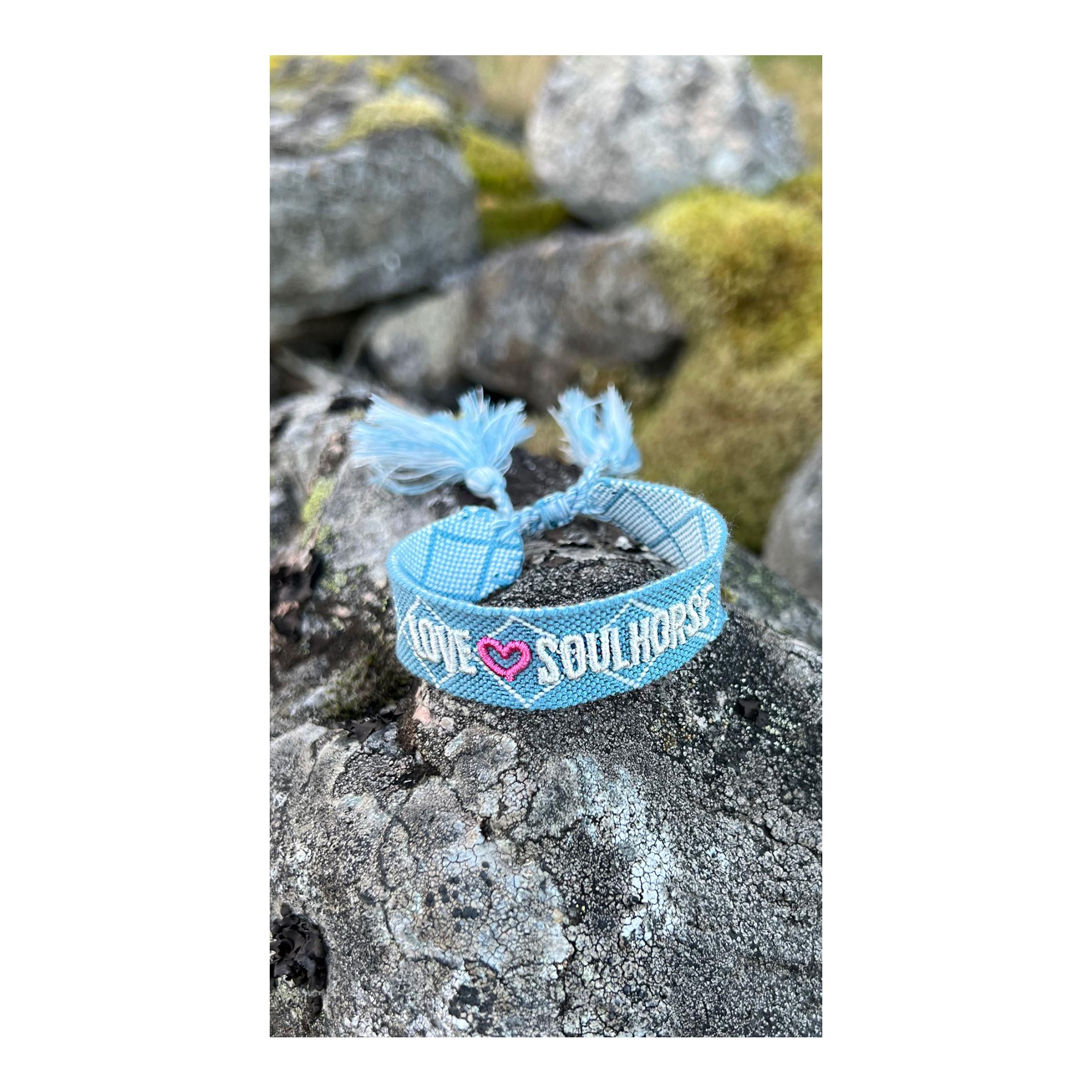 Stoffarmband "Love Soulhorse"